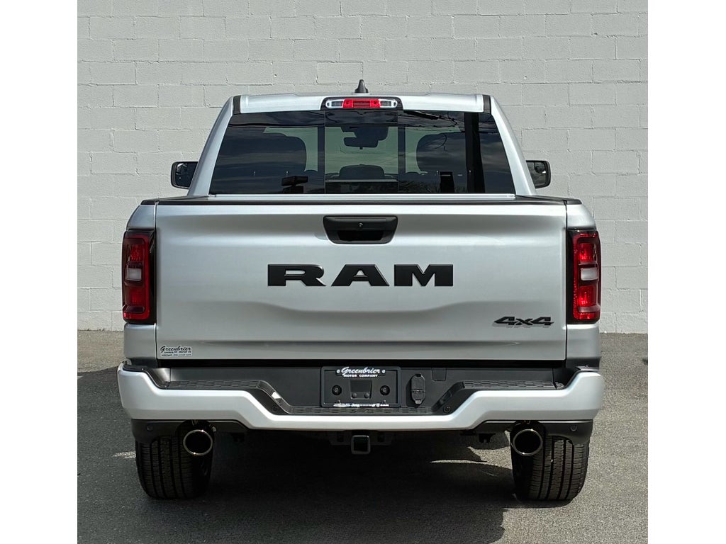 2026 RAM Ram 1500 RAM 1500 EXPRESS CREW CAB 4X4 5'7' BOX