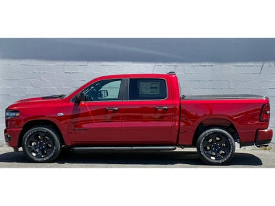 2026 RAM Ram 1500 EXPRESS CREW CAB 4X4 5'7' BOX