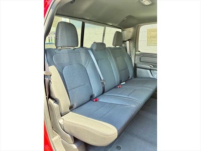 2026 RAM Ram 1500 EXPRESS CREW CAB 4X4 5'7' BOX