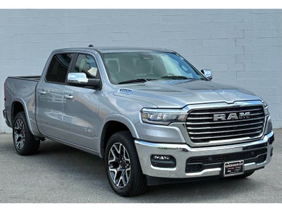 2026 RAM 1500 Laramie Crew Cab 4x4 5'7' Box