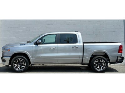 2026 RAM 1500 Laramie Crew Cab 4x4 5'7' Box
