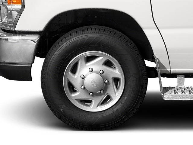 2013 Ford E-350 Super Duty XLT