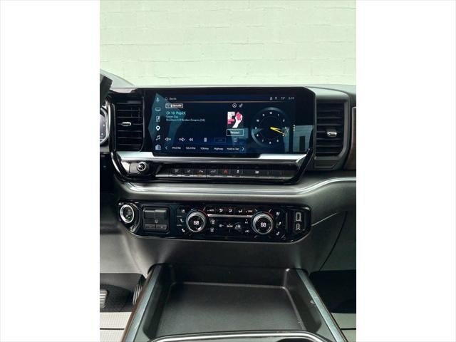 2025 Chevrolet Silverado 3500HD 4WD Crew Cab Long Bed High Country