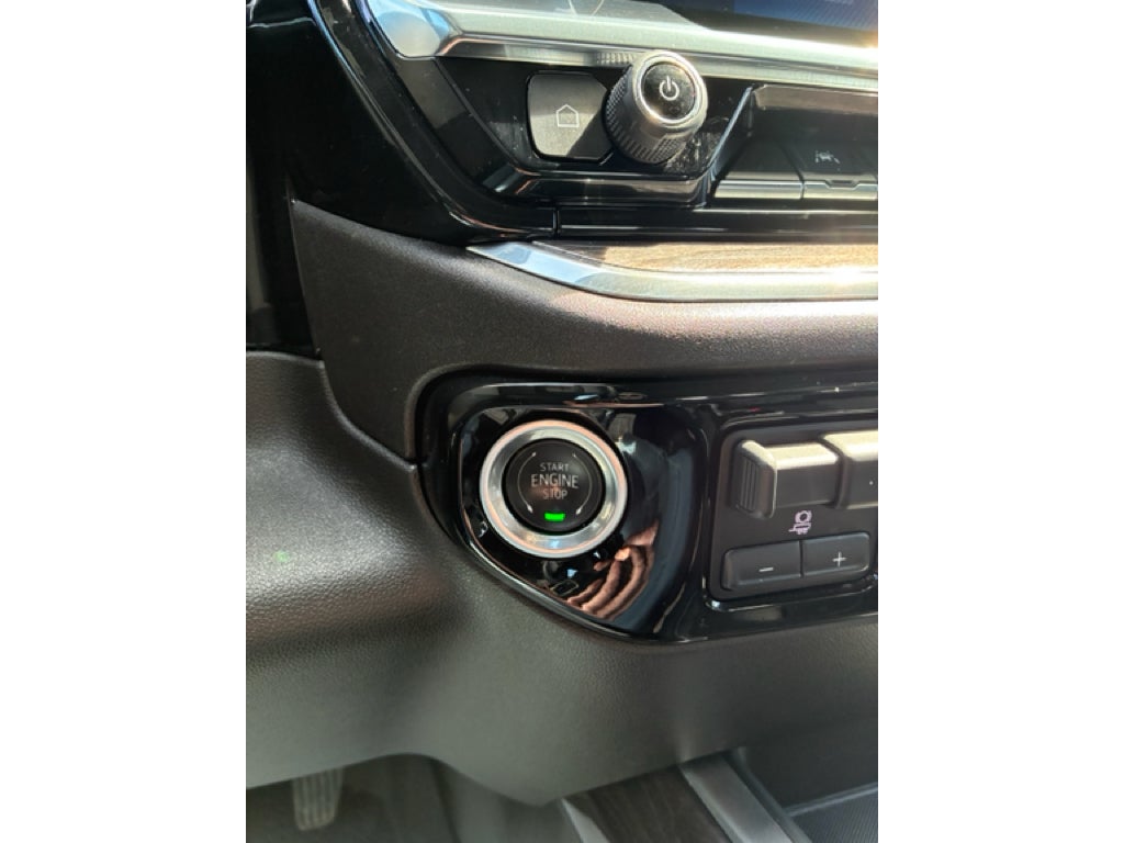 2024 Chevrolet Silverado 1500 4WD Crew Cab Short Bed LTZ