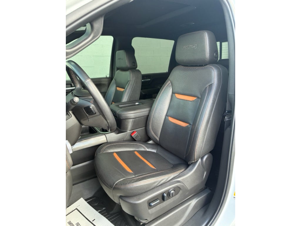 2022 GMC Sierra 2500HD 4WD Crew Cab Standard Bed AT4