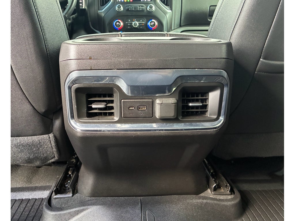 2022 GMC Sierra 2500HD 4WD Crew Cab Standard Bed AT4