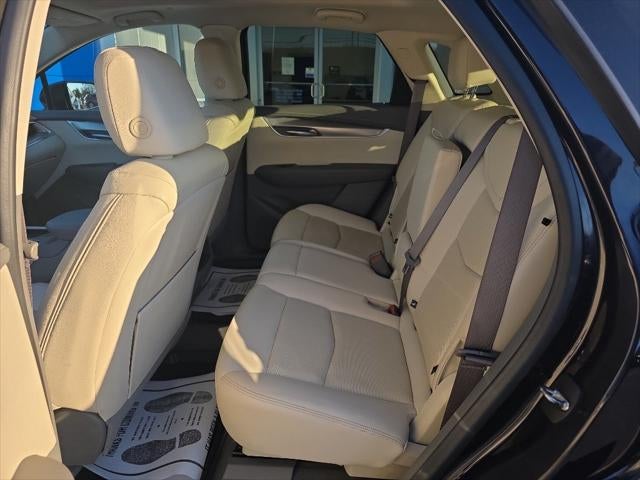 2022 Cadillac XT5 FWD Premium Luxury