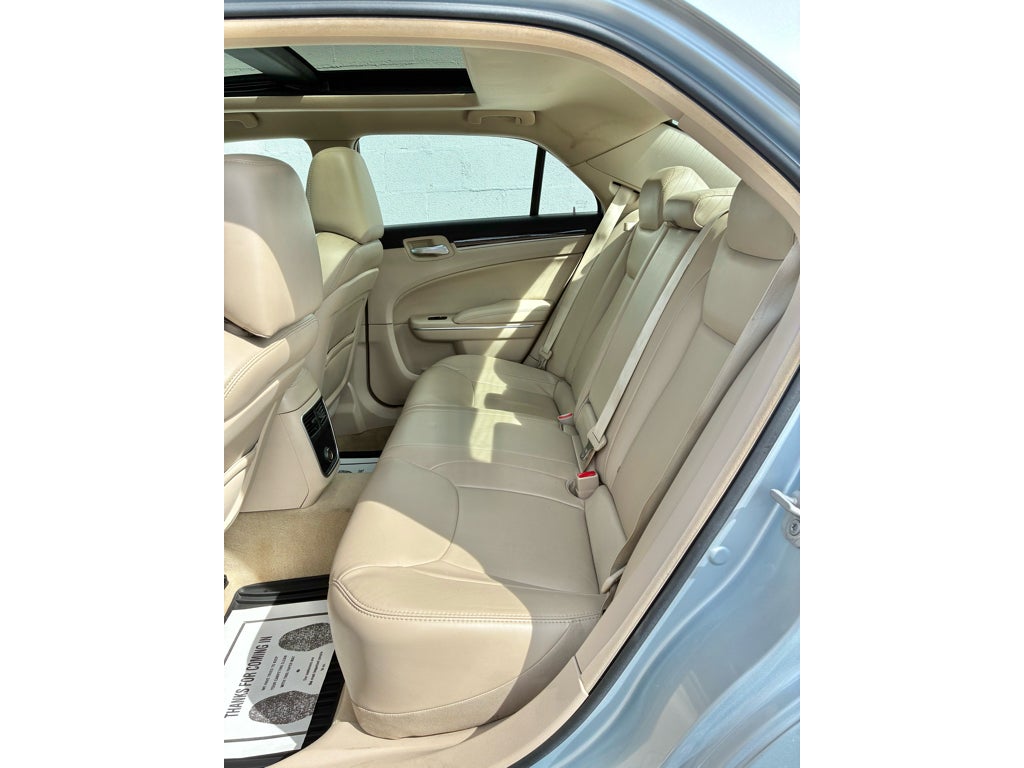 2013 Chrysler 300 Base