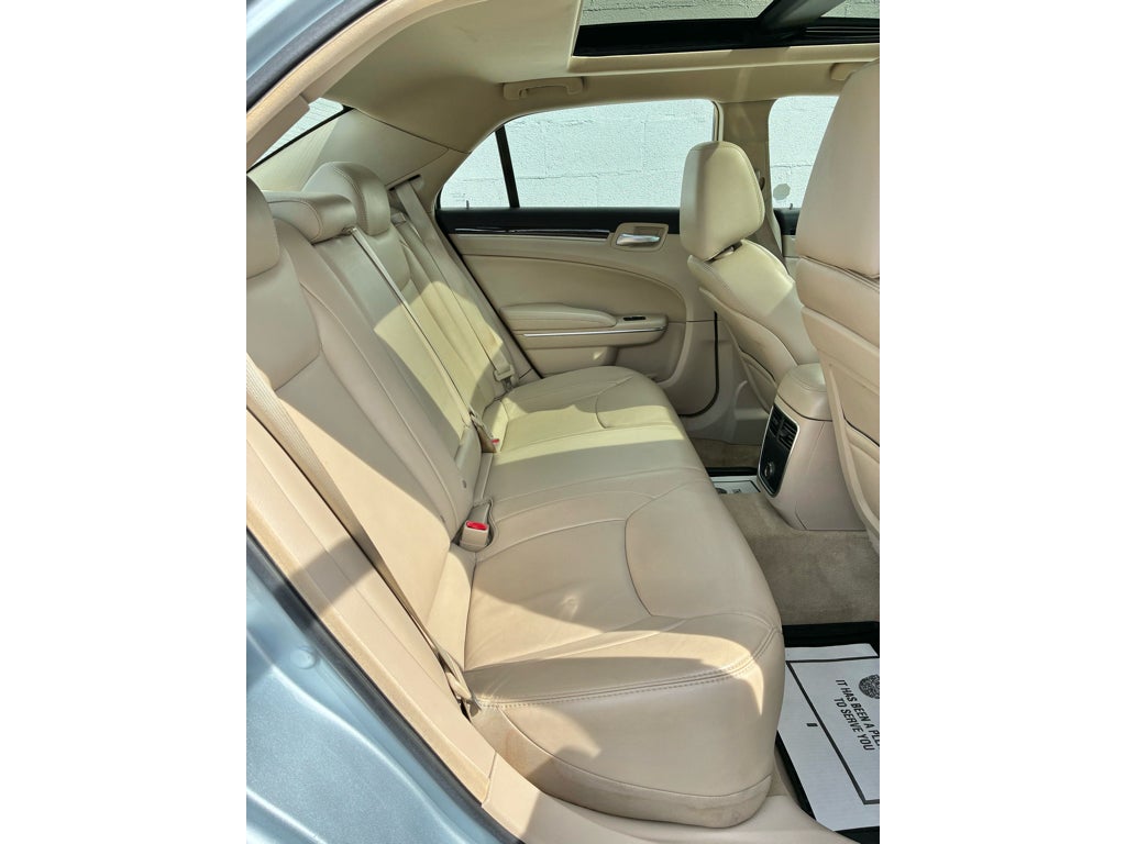 2013 Chrysler 300 Base