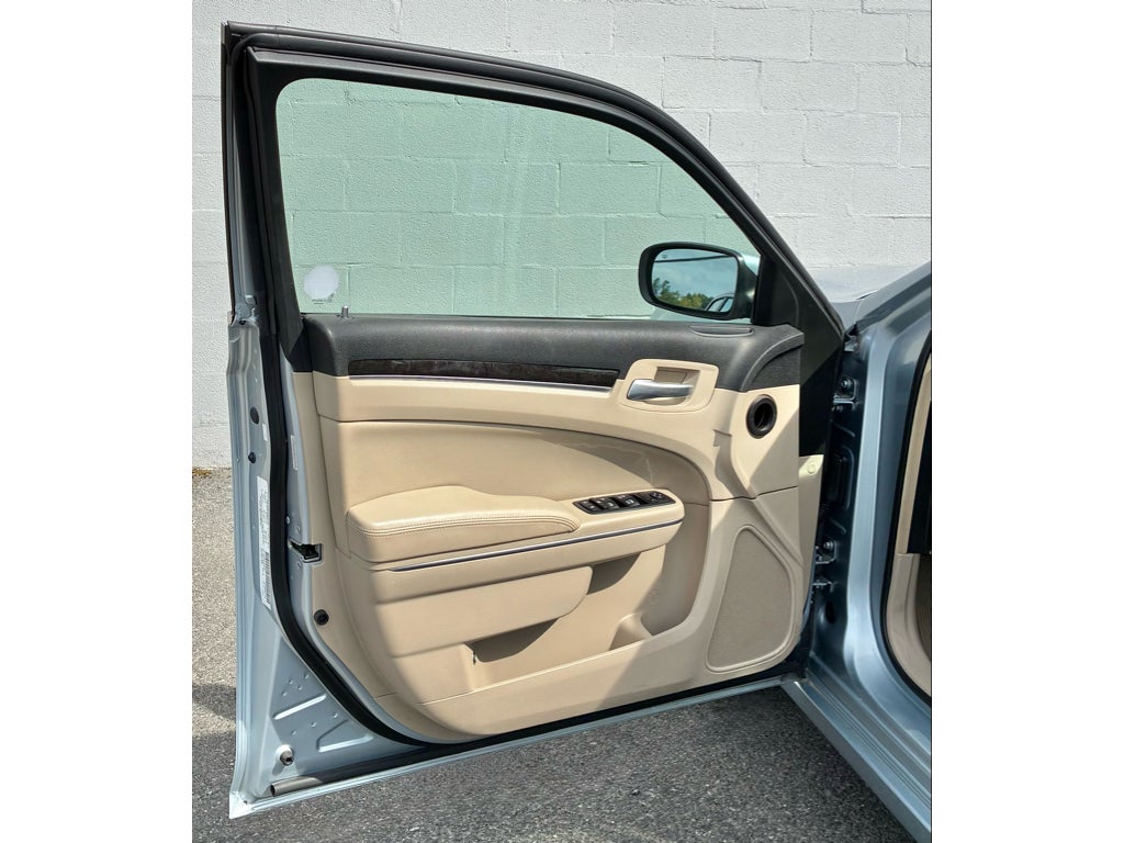 2013 Chrysler 300 Base