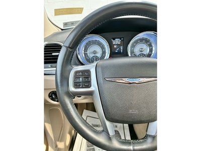 2013 Chrysler 300 Base