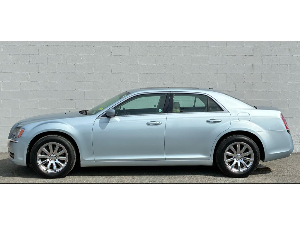 2013 Chrysler 300 Base