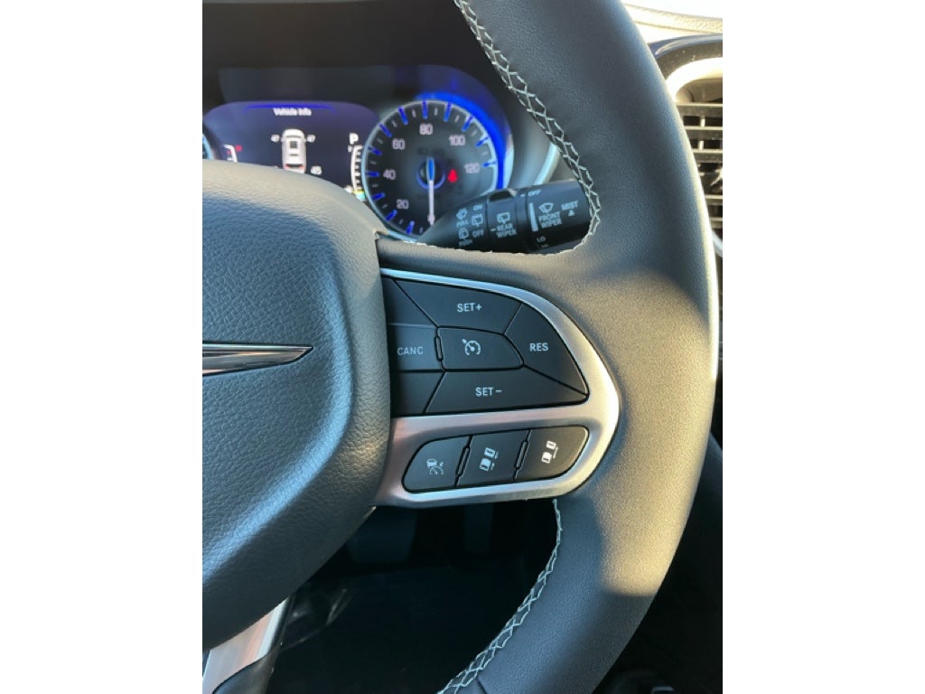 2026 Chrysler Pacifica PACIFICA SELECT AWD