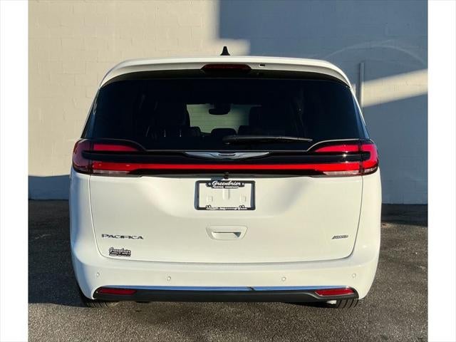 2026 Chrysler Pacifica PACIFICA SELECT AWD