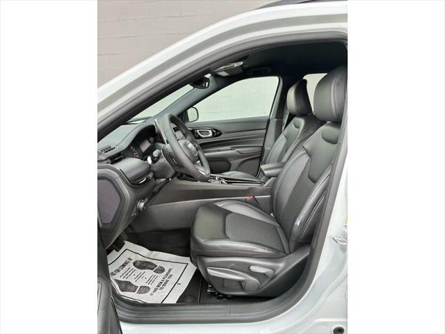 2026 Jeep Compass LATITUDE ALTITUDE 4X4