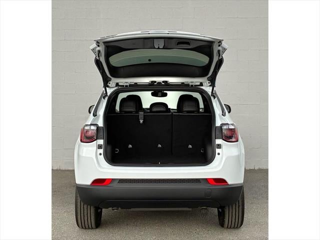 2026 Jeep Compass LATITUDE ALTITUDE 4X4