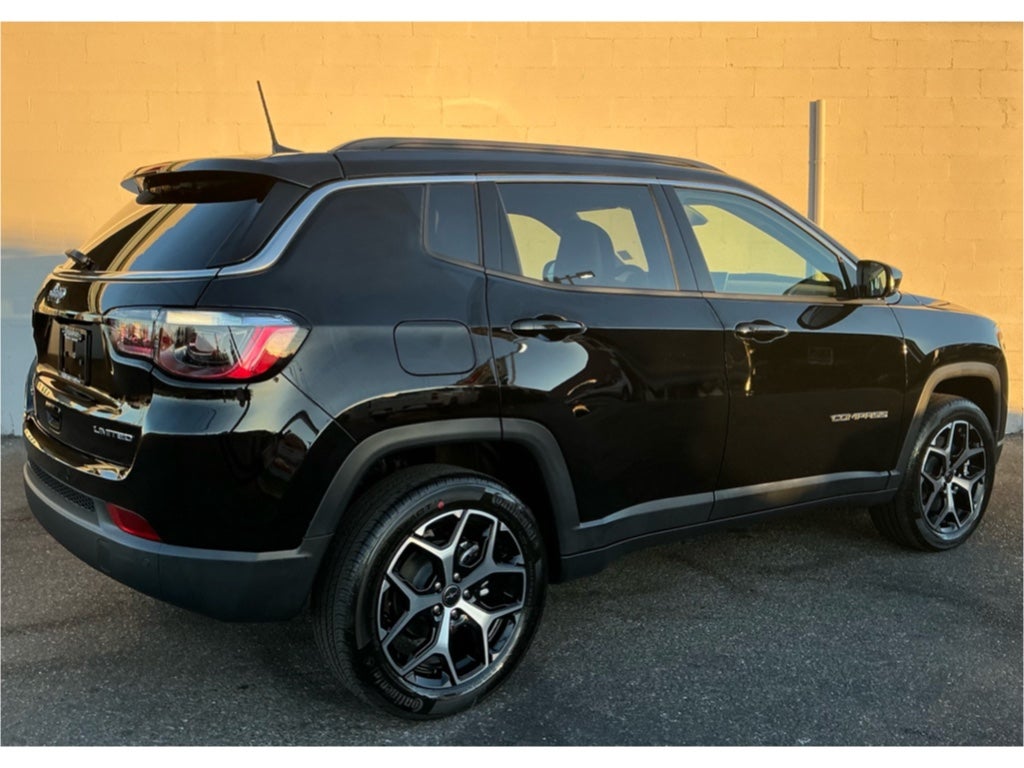 2026 Jeep Compass COMPASS LIMITED 4X4