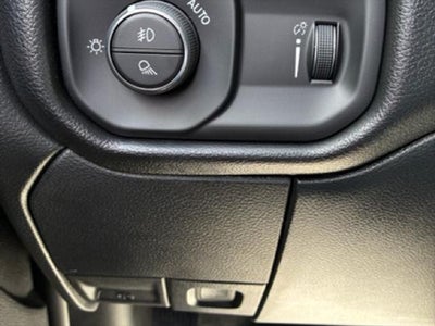 2026 RAM Ram 3500 RAM 3500 TRADESMAN CREW CAB 4X4 6'4' BOX