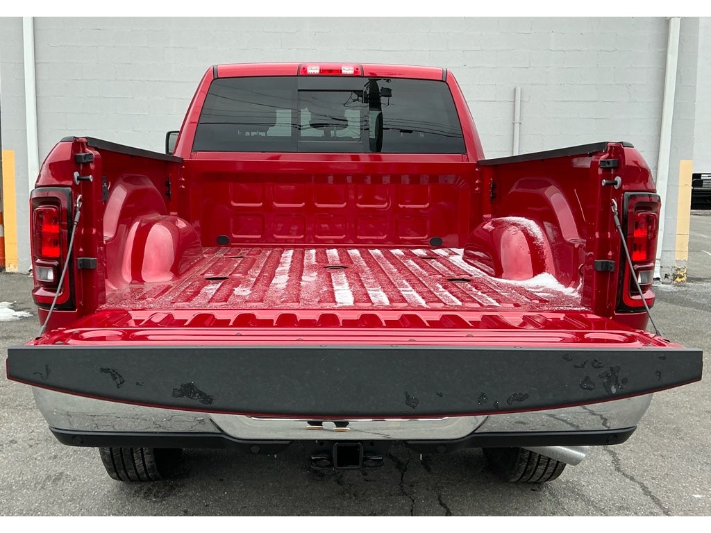 2026 RAM Ram 3500 RAM 3500 TRADESMAN CREW CAB 4X4 6'4' BOX