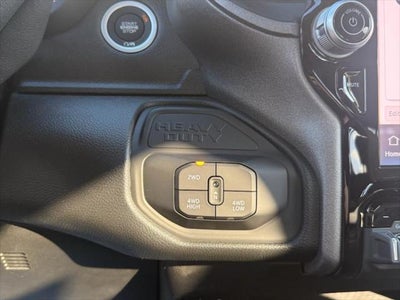 2026 RAM Ram 3500 RAM 3500 TRADESMAN CREW CAB 4X4 6'4' BOX