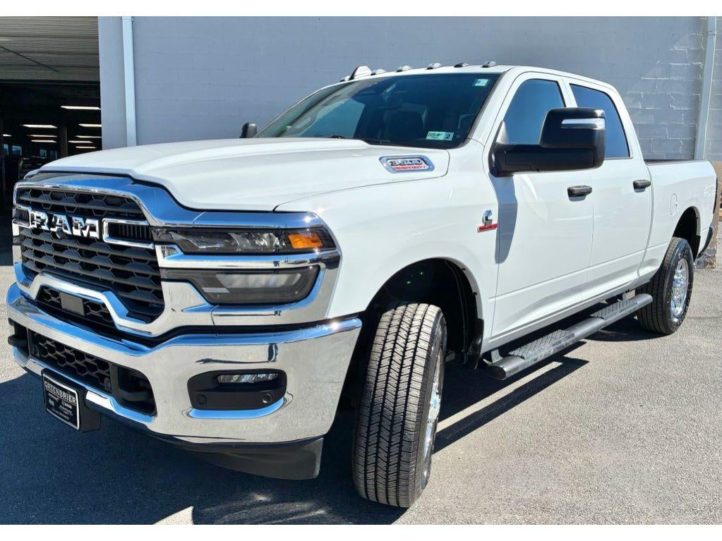 2026 RAM Ram 3500 RAM 3500 TRADESMAN CREW CAB 4X4 6'4' BOX
