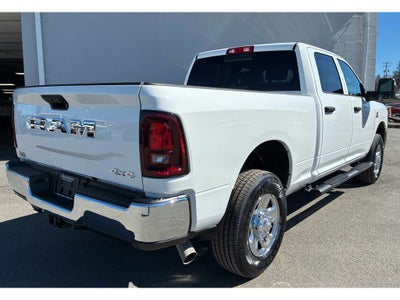 2026 RAM Ram 3500 RAM 3500 TRADESMAN CREW CAB 4X4 6'4' BOX