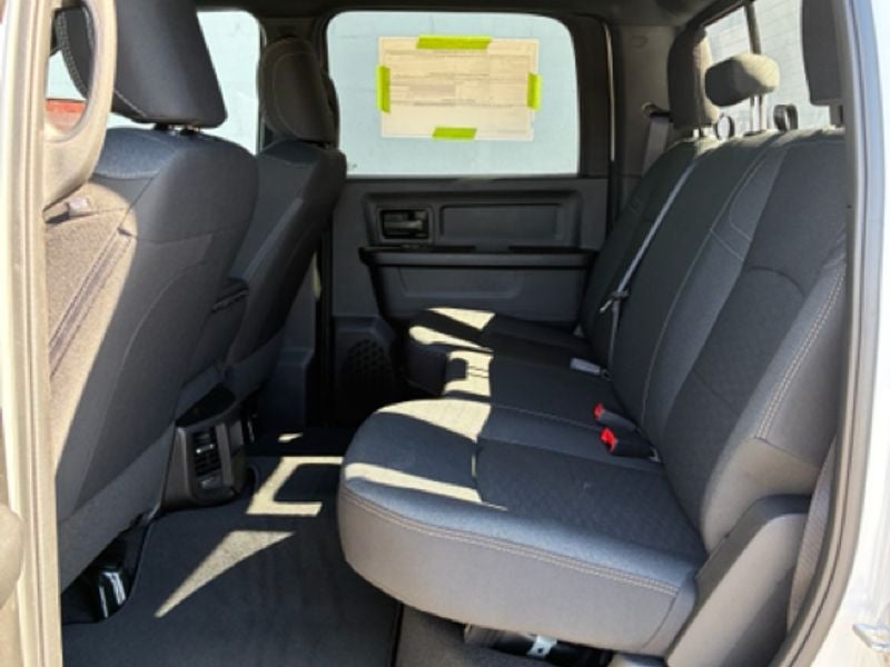 2026 RAM Ram 3500 RAM 3500 TRADESMAN CREW CAB 4X4 6'4' BOX