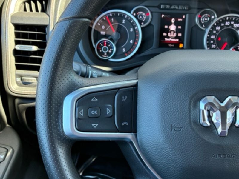 2026 RAM Ram 3500 RAM 3500 TRADESMAN CREW CAB 4X4 6'4' BOX