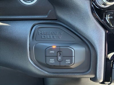 2026 RAM Ram 3500 RAM 3500 TRADESMAN CREW CAB 4X4 6'4' BOX