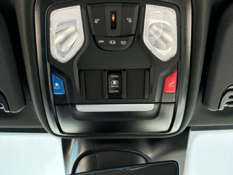 2026 RAM Ram 3500 RAM 3500 TRADESMAN CREW CAB 4X4 6'4' BOX