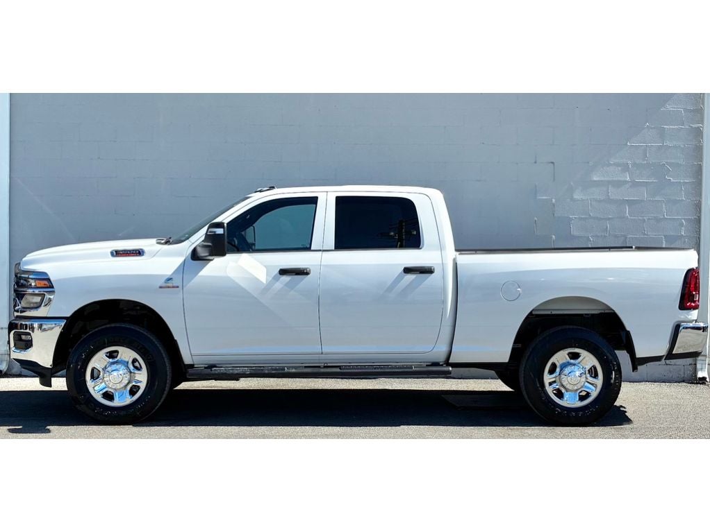 2026 RAM Ram 3500 RAM 3500 TRADESMAN CREW CAB 4X4 6'4' BOX