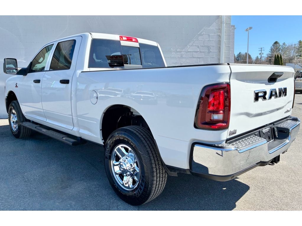 2026 RAM Ram 3500 RAM 3500 TRADESMAN CREW CAB 4X4 6'4' BOX