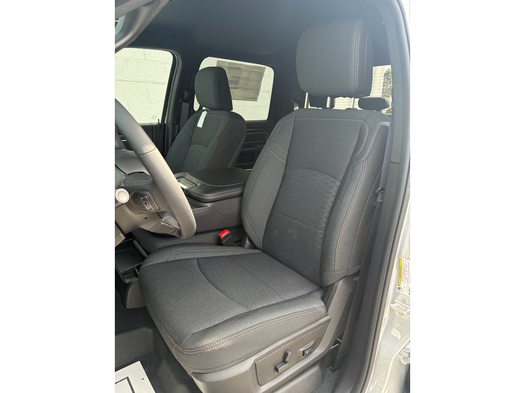 2026 RAM Ram 3500 RAM 3500 BIG HORN CREW CAB 4X4 6'4' BOX