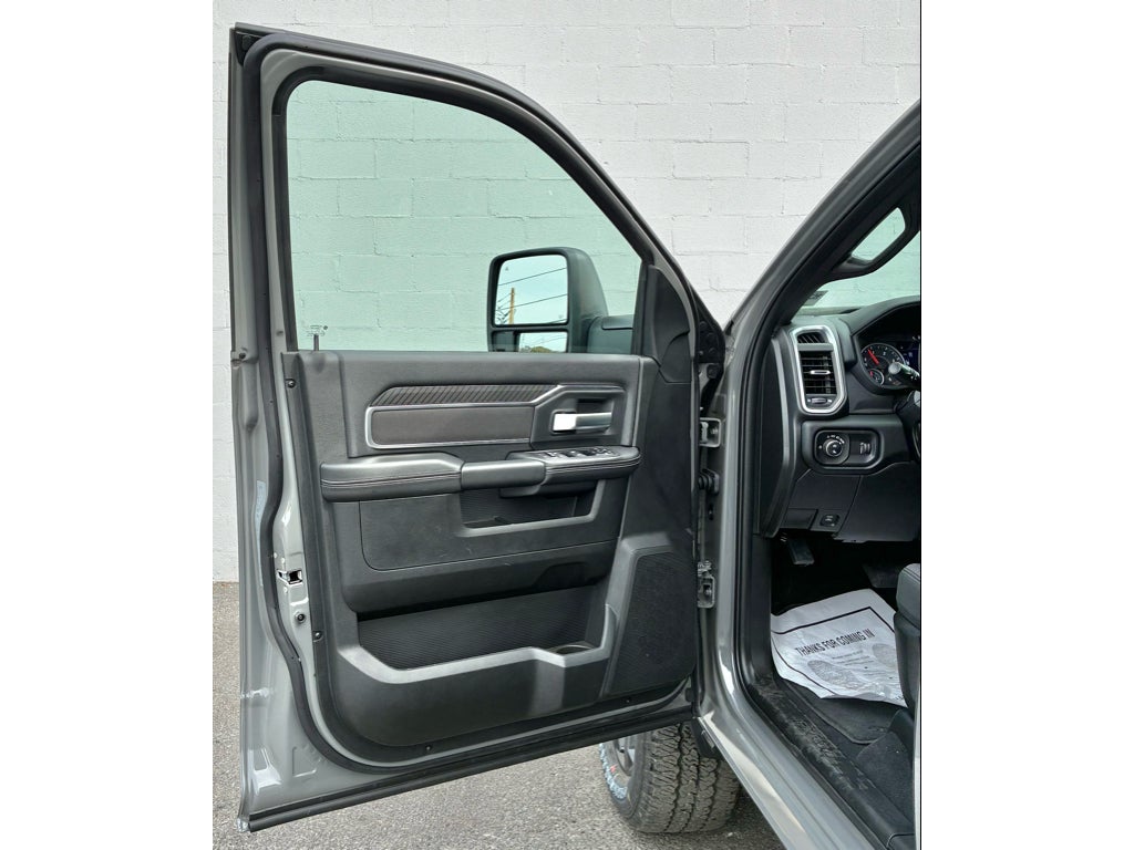 2027 RAM 3500 Big Horn