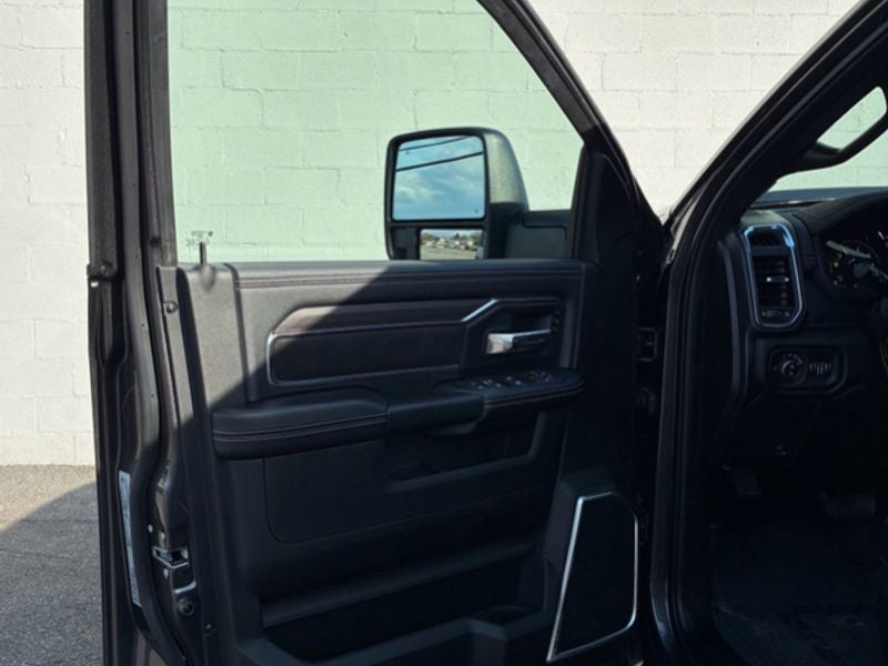 2026 RAM Ram 3500 RAM 3500 LARAMIE MEGA CAB 4X4 6'4' BOX