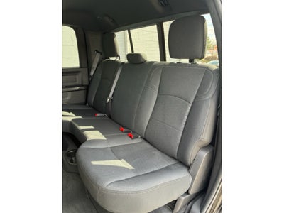 2026 RAM Ram 2500 RAM 2500 BLACK EXPRESS CREW CAB 4X4 6'4' BOX