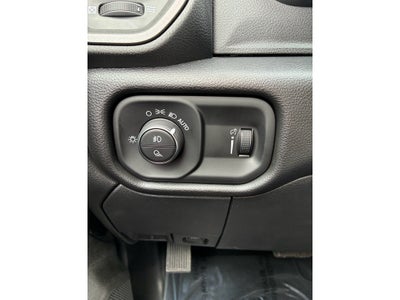 2026 RAM Ram 2500 RAM 2500 BLACK EXPRESS CREW CAB 4X4 6'4' BOX