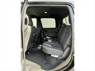 2026 RAM Ram 2500 RAM 2500 BLACK EXPRESS CREW CAB 4X4 6'4' BOX