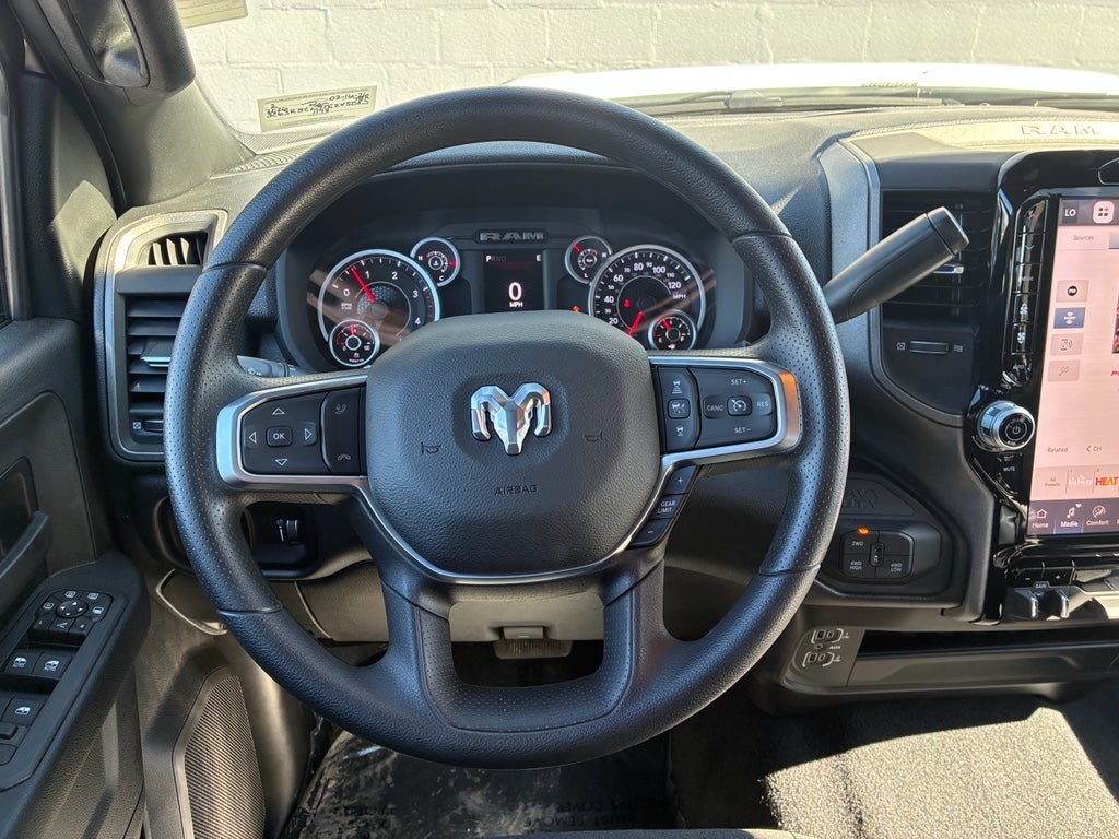 2026 RAM Ram 2500 RAM 2500 BLACK EXPRESS CREW CAB 4X4 6'4' BOX