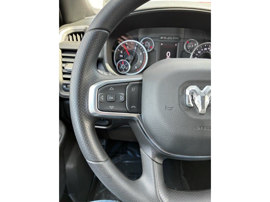 2026 RAM Ram 2500 RAM 2500 BLACK EXPRESS CREW CAB 4X4 6'4' BOX