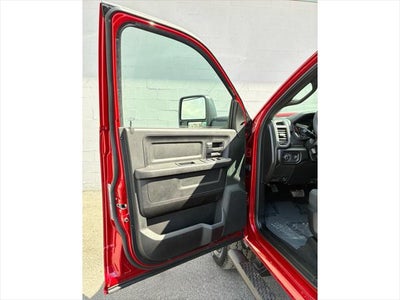 2026 RAM Ram 2500 BLACK EXPRESS CREW CAB 4X4 6'4' BOX