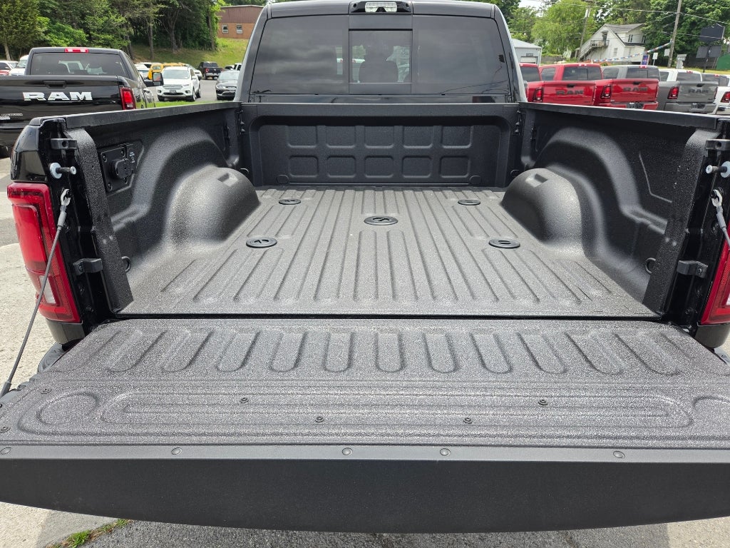 2026 RAM Ram 3500 RAM LARAMIE MEGA CAB 4X4 6'4' BOX