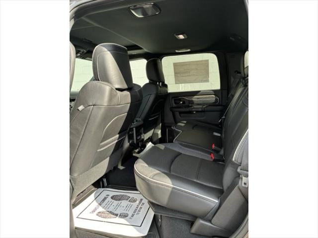 2026 RAM Ram 3500 RAM 3500 LIMITED CREW CAB 4X4 8' BOX