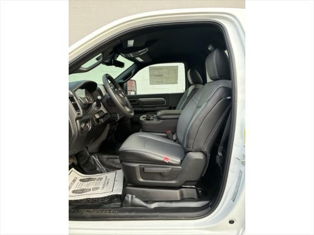 2026 RAM Ram 2500 RAM 2500 TRADESMAN REGULAR CAB 4X4 8' BOX