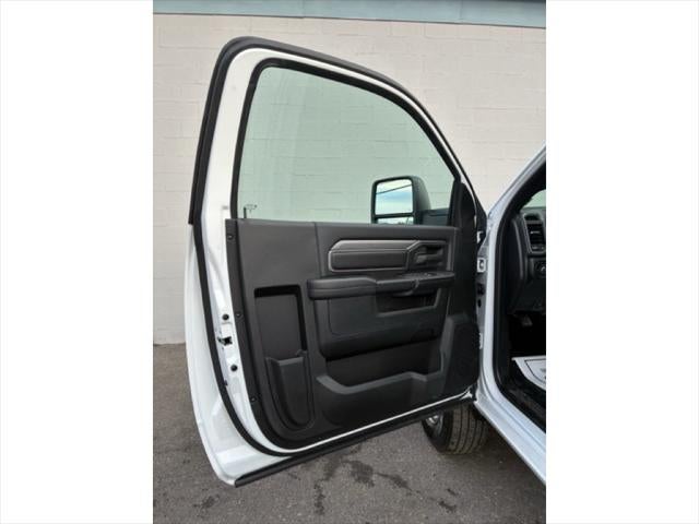 2026 RAM Ram 2500 RAM 2500 TRADESMAN REGULAR CAB 4X4 8' BOX