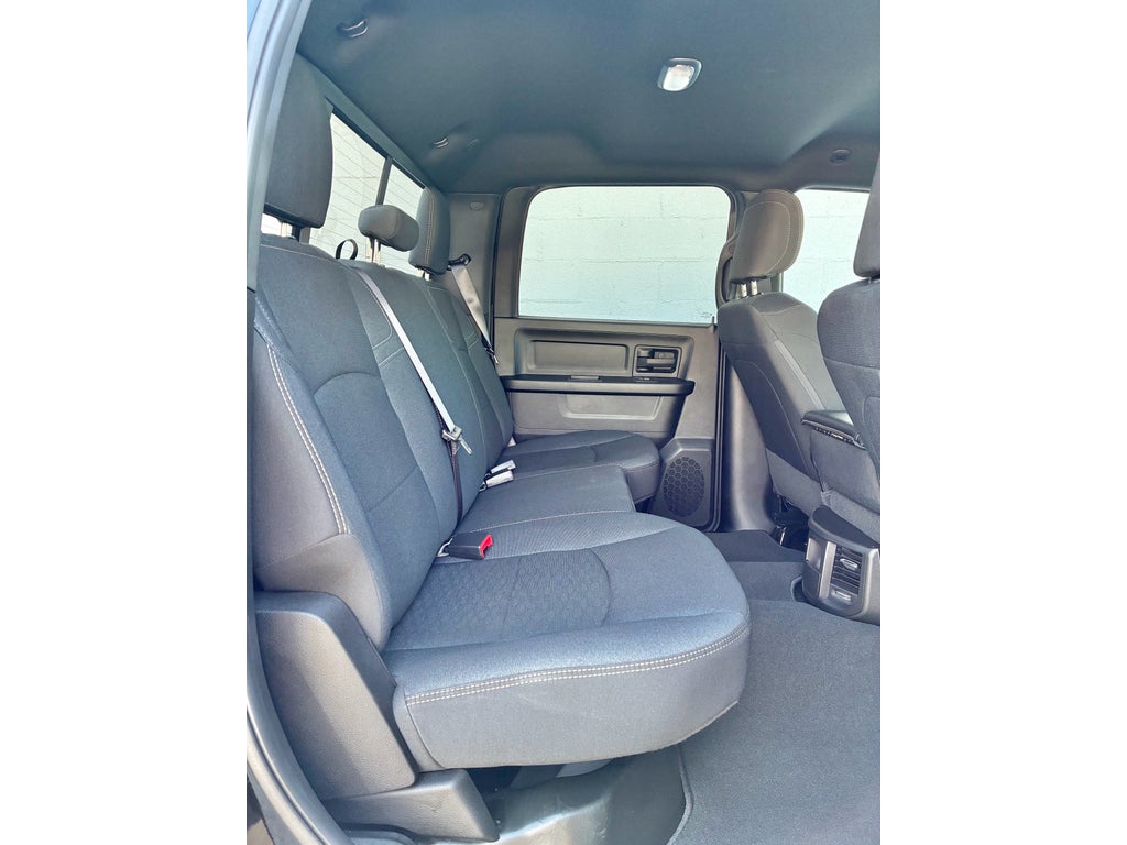 2026 RAM Ram 2500 BLACK EXPRESS CREW CAB 4X4 6'4' BOX