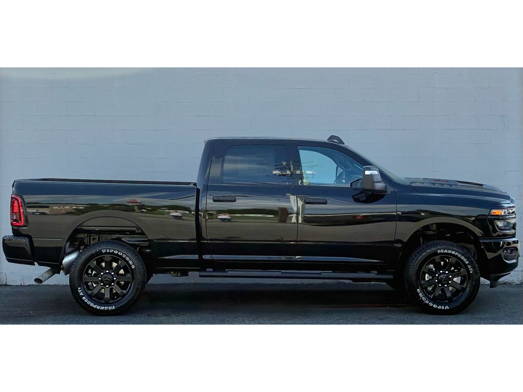 2026 RAM Ram 2500 BLACK EXPRESS CREW CAB 4X4 6'4' BOX