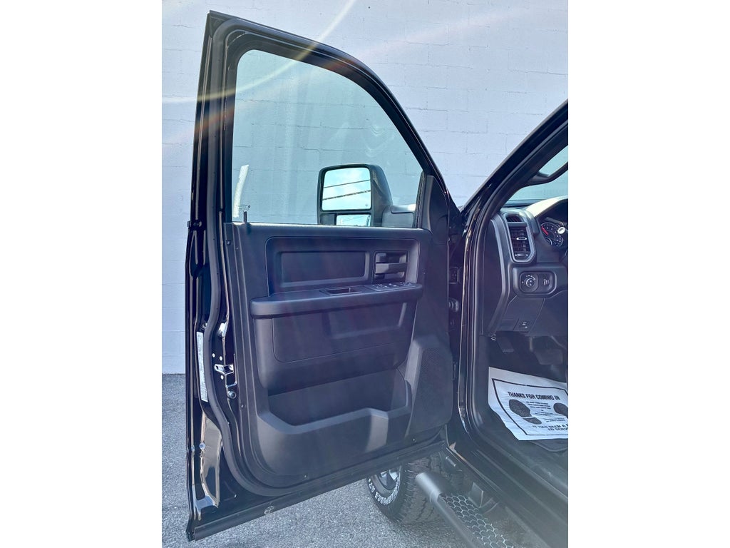 2026 RAM Ram 2500 BLACK EXPRESS CREW CAB 4X4 6'4' BOX