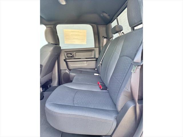 2026 RAM Ram 2500 BLACK EXPRESS CREW CAB 4X4 6'4' BOX