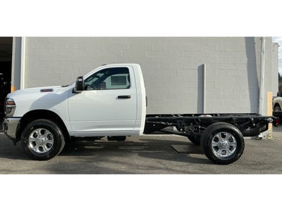 2026 RAM Ram 3500 Chassis Cab RAM 3500 TRADESMAN CHASSIS REGULAR CAB 4X4 60' CA